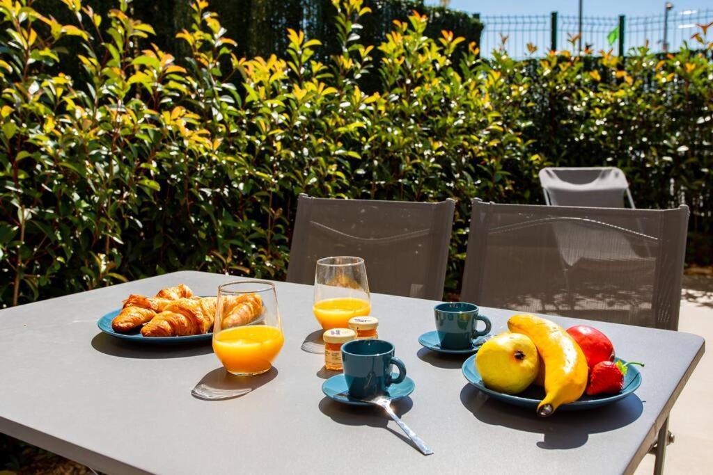 #43 Design Studio Terrace Ac Wifi Sea View 1Min Beach Νίκαια Εξωτερικό φωτογραφία