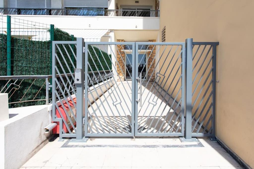 #43 Design Studio Terrace Ac Wifi Sea View 1Min Beach Νίκαια Εξωτερικό φωτογραφία