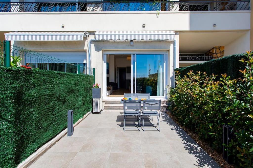#43 Design Studio Terrace Ac Wifi Sea View 1Min Beach Νίκαια Εξωτερικό φωτογραφία